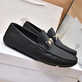 Picture of Versace Shoes Men _SKUfw132468594fw